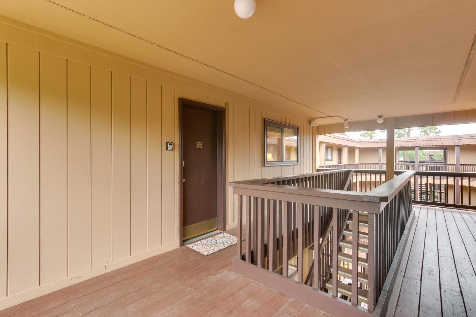 Hilton Head Condo With Balcony And Pool, Walk To Beach Hilton Head Island Ngoại thất bức ảnh