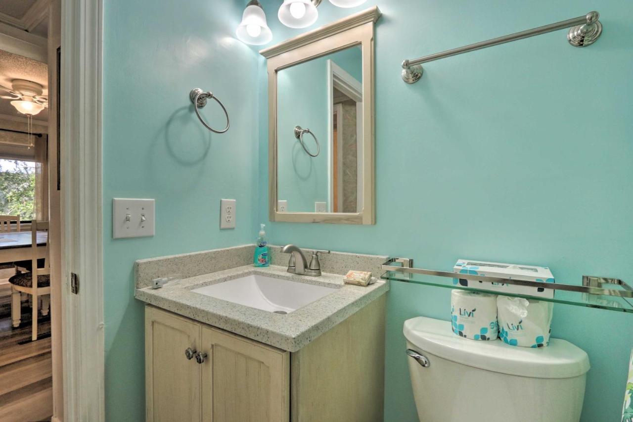 Hilton Head Condo With Balcony And Pool, Walk To Beach Hilton Head Island Ngoại thất bức ảnh